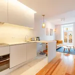 Daire Guestready - Downtown Charming *